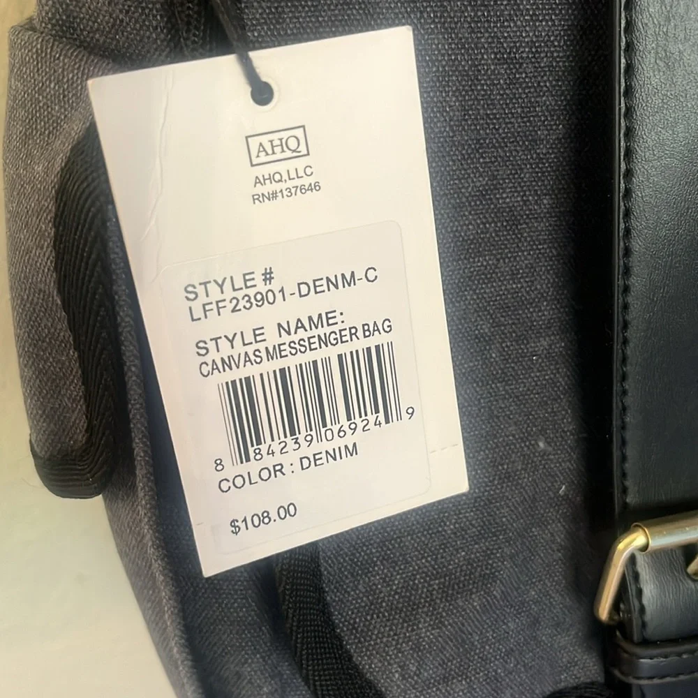 NWT London Fog Charcoal and Black Messenger Bag - Picture 3 of 9